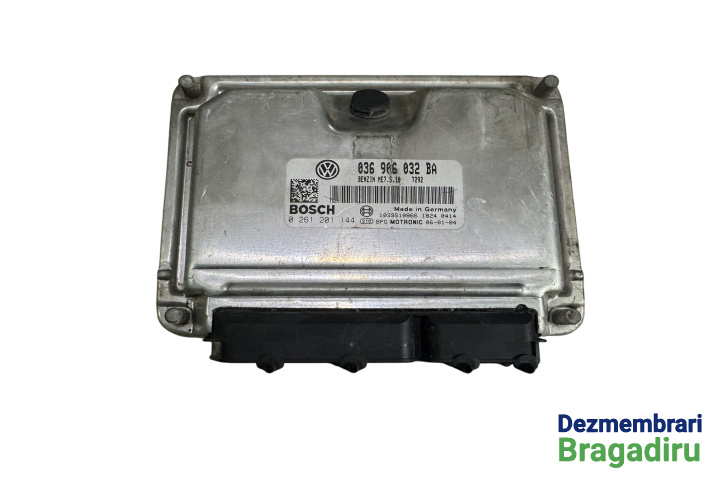 Calculator motor ECU Cod: 036906032BA 036906032BA Volkswagen VW Golf 5 [2003 - 2009] Hatchback 3-usi 1.4 MT (75 hp) Cod motor: BCA