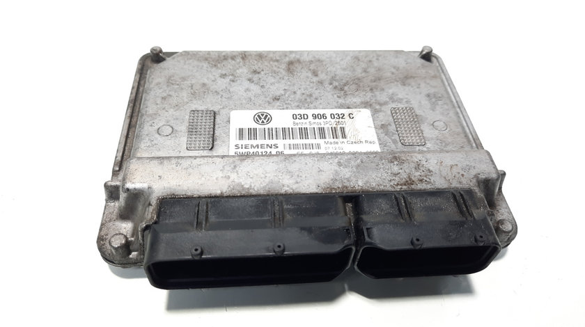 Calculator motor ECU, cod 03D906032C, Skoda Fabia 1 (6Y2), 1.2 benz, AWY (idi:585385)