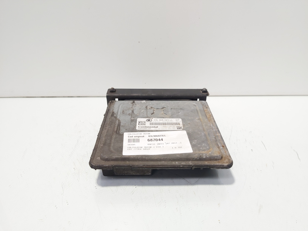 Calculator motor ECU, cod 03L906023LL, Seat Ibiza 5 Sportcoupe (6J1), 1.6 TDI, CAY (idi:687044)