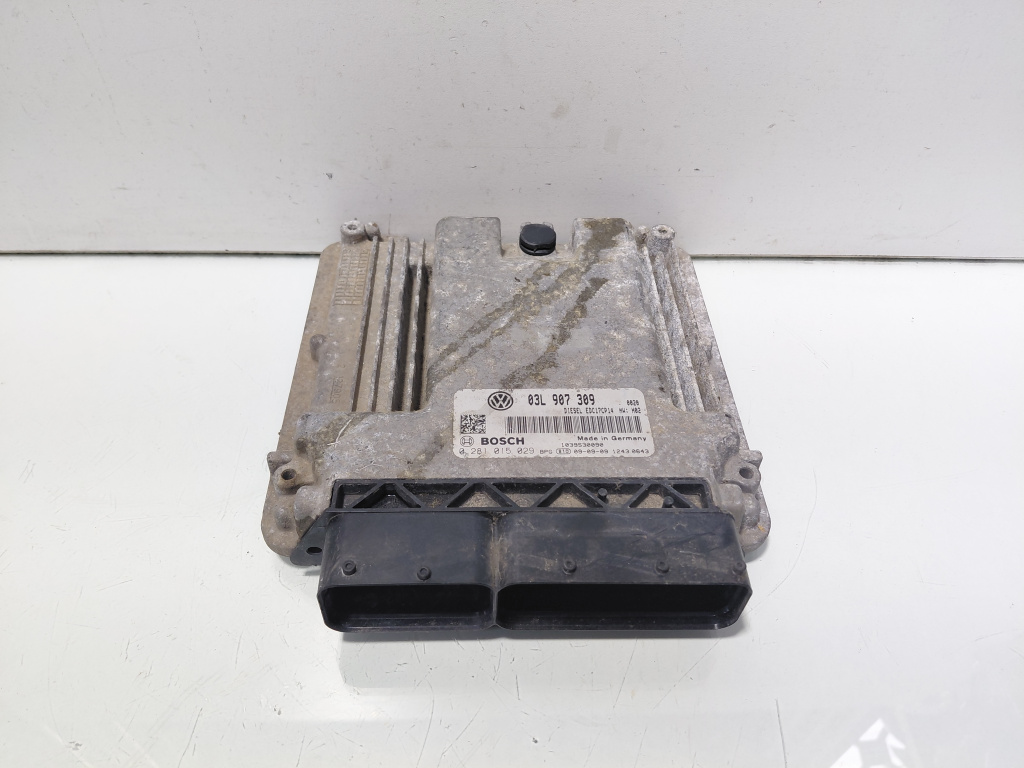 Calculator motor ECU, cod 03L907309, 0281015029, Vw Passat CC (357) 2.0 TDI, CBA (idi:697546)
