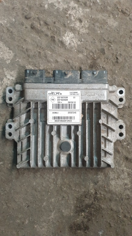 Calculator motor ECU Dacia Logan 2012 Limuzina 1.5 dci