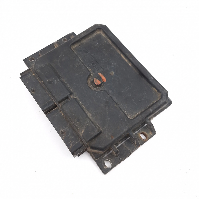 Calculator Motor / Ecu Dacia Solenza 2003-2005 1.9 D Motorina 8200317421, 8200317417, R04010045A, 890002Iwg, Dcu3R, 81004A, 81004A890002