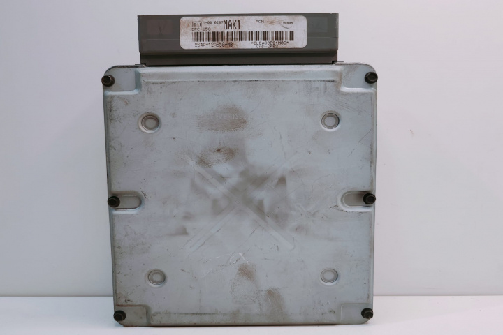 Calculator Motor ECU DAW, DBW 2S4A12A650MB / 2S4A12 650MB / 2S4A12A650MB / 2S4A12 650MB Ford Focus [1998 - 2004]