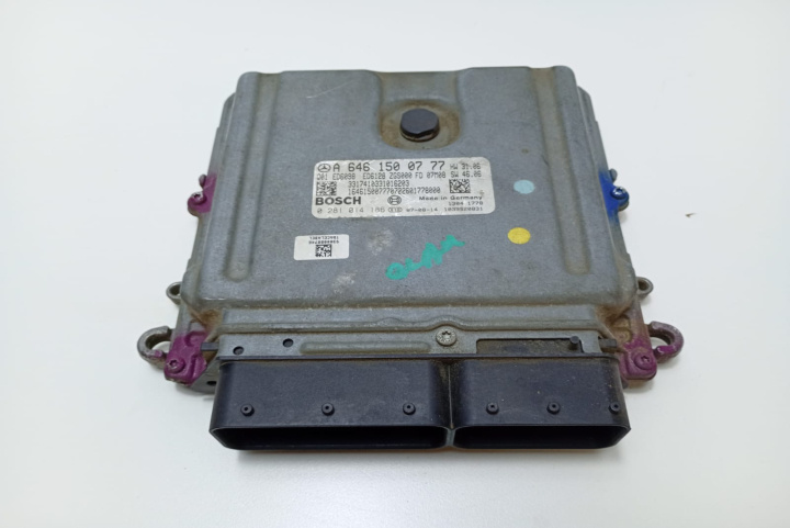 Calculator Motor ECU defect A6461500777 Mercedes-Benz Vito W639 [2003 - 2010]