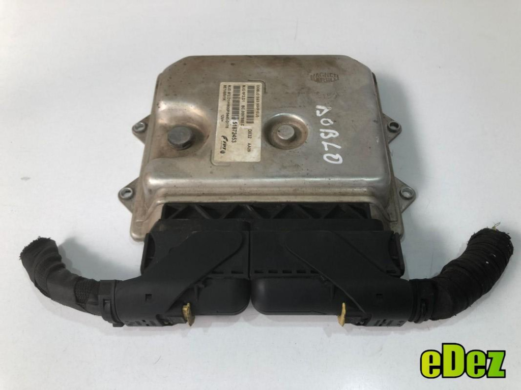 Calculator motor ecu Fiat Doblo 2 (2009-2015) 1.3 multijet 263a2000 51872453