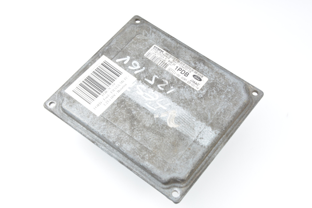 Calculator Motor / Ecu Ford Fiesta Mk4 1995-2002 1.25 I 16V Benzina S118107004, 3S6112A650Cb, 3S61-12A650-Cb Siemens