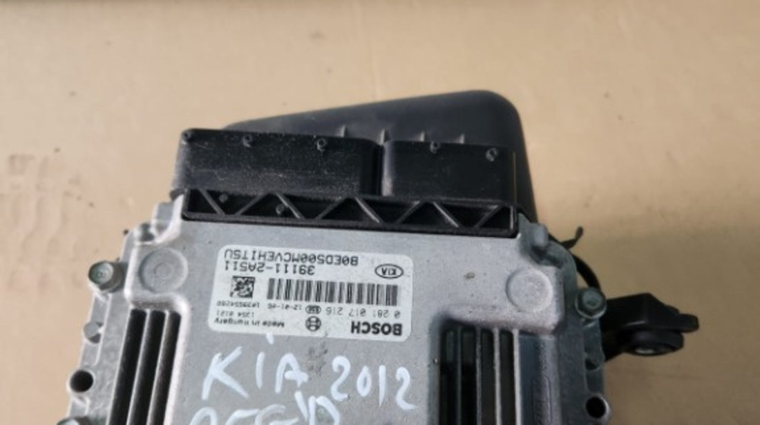 Calculator motor ECU Kia Ceed 1.6CRDI combi an de fabricatie 2011 Cod : 39111-2A511