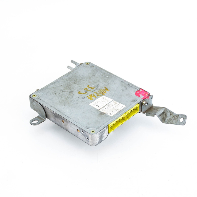 Calculator Motor / ECU Mazda 323 P Mk 5 (BA) 1996 - 1998 79745628