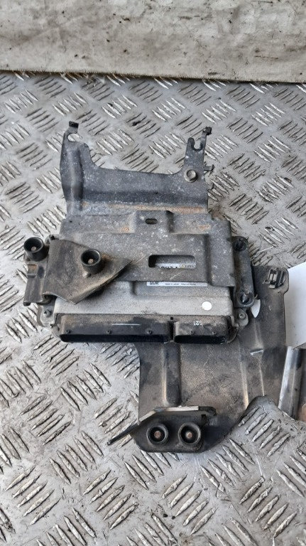 Calculator motor ECU Mazda 6 GJ SKYACTIV 2.2 D an 2014 cod SH3A18881B / 275700-5350