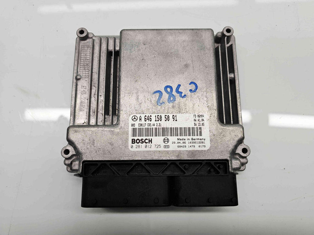 Calculator motor ECU Mercedes Clasa C (W203) [Fabr 2000-2007] A6461505091 2.2 CDI 646963 110KW / 150CP