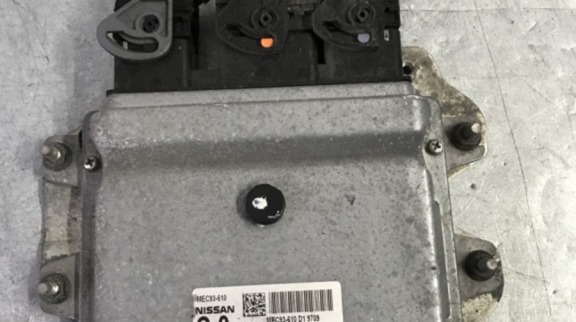 Calculator motor ecu Nissan Qashqai 1.6 benzina Manual sedan 2009 (cod intern: 68282)