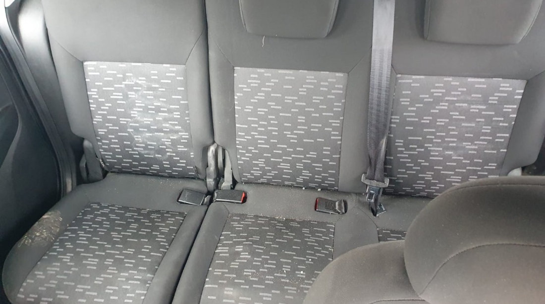 Calculator motor ECU Opel Combo 2018 5 locuri 1.4