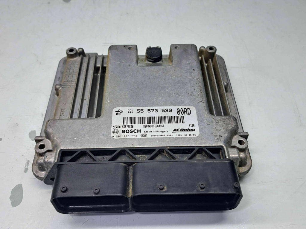 Calculator motor ECU Opel Insignia A [Fabr 2008-2016] 55573539 2.0 CDTI A20DTC 2.0 CDTI A20DTC 81KW / 110CP