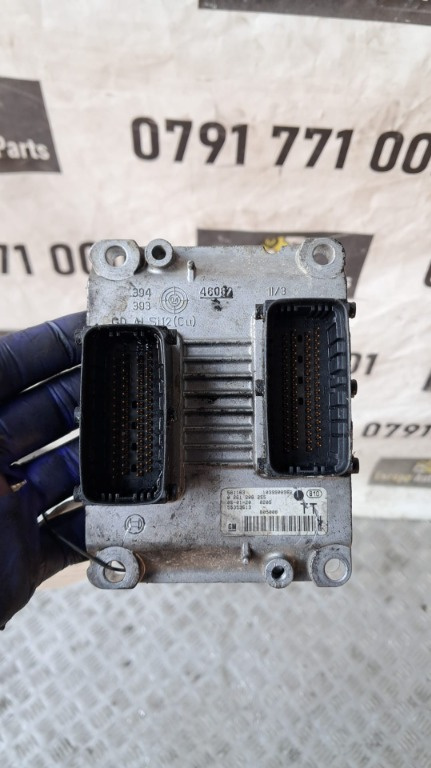 Calculator motor ECU Opel Meriva 1.4 16v an 2005 cod 55353613 / 0261208255
