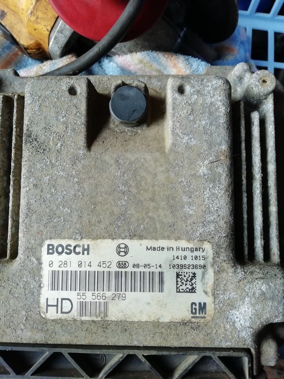 Calculator Motor ECU Opel Zafira b motor 1.9 CDTI diesel. Cod produs 0281014452 / 55566279 Hd