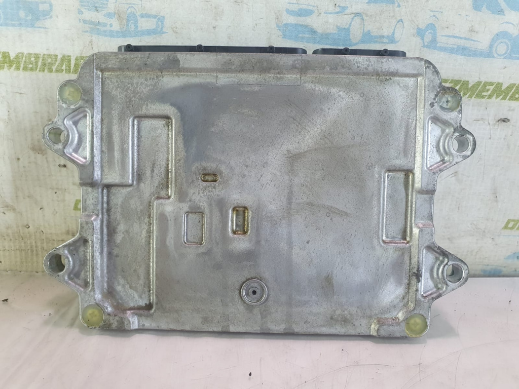 Calculator motor ECU p50118881a e6t66271h2 pehd188k2b 2.0 benzina Mazda 3 BM [2013 - 2016] 2.0 benzina