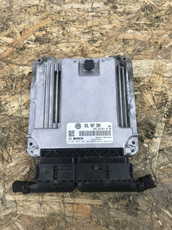 Calculator motor ECU Passat B6 4Motion sedan 2010 (03L907309)