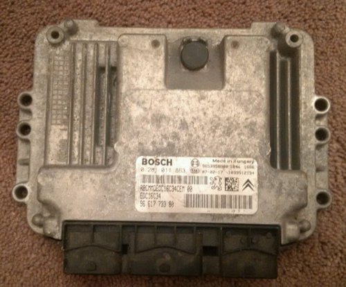 Calculator motor ecu peugeot 307 1.6 hdi cod 9661773380 0281011863
