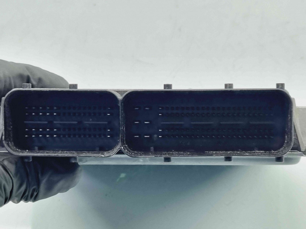 Calculator motor ECU Seat Altea XL (5P5, 5P8) Facelift [Fabr 2006-2015] 03L906023LG 1.6 TDI CAYC 77KW / 105CP 1.6 TDI CAYC 77KW / 105CP