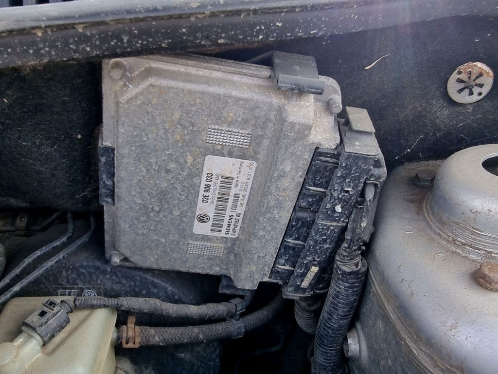 Calculator motor ECU Skoda Fabia 1 (6Y2) [Fabr 1999-2008] 03E906033 1.2 Benz AZQ 47KW / 64CP