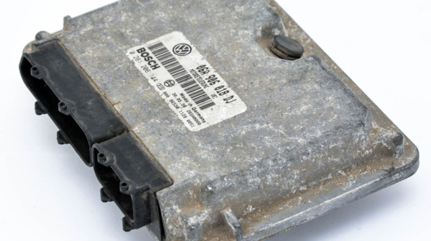 Calculator Motor / ECU Skoda OCTAVIA 1 (1U) 1996 - 2010 06A906018DJ, 0261206144