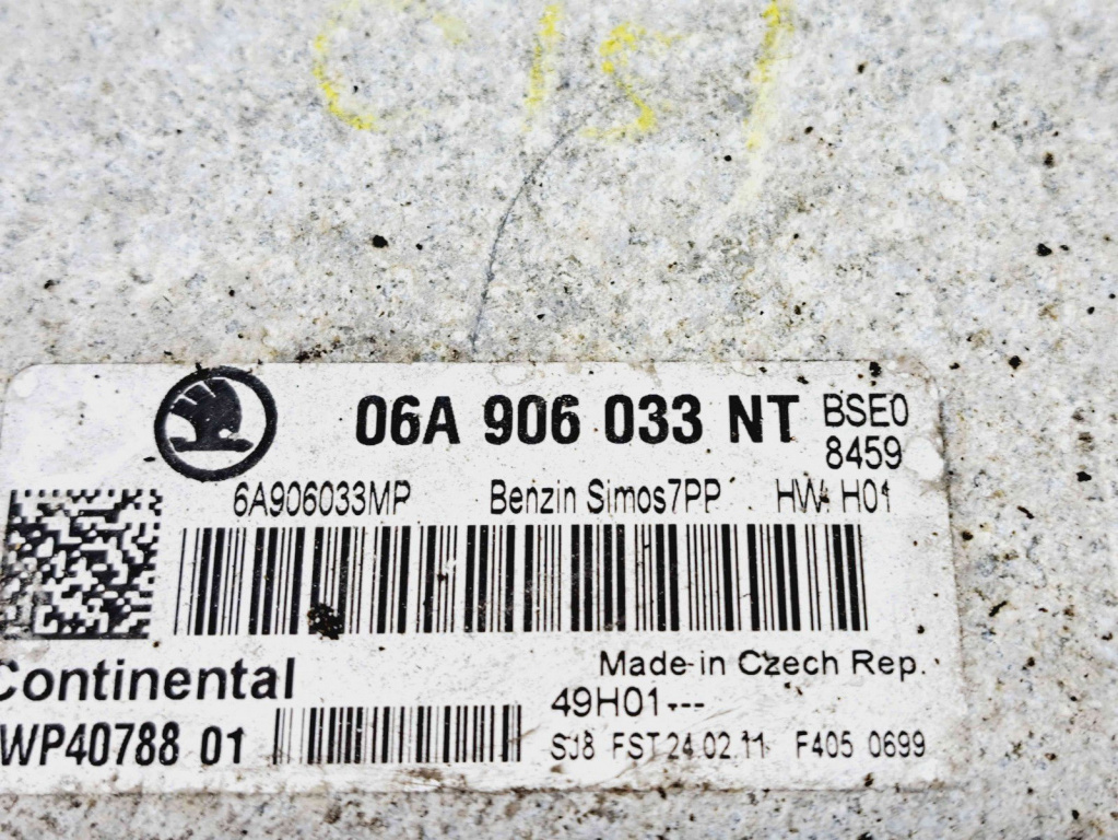 Calculator motor ECU Skoda Octavia 2 (1Z3) [Fabr 2004-2013] 06A906033NT 1.6 Benz BSE 75KW / 102CP 1.6 Benz BSE 75KW / 102CP