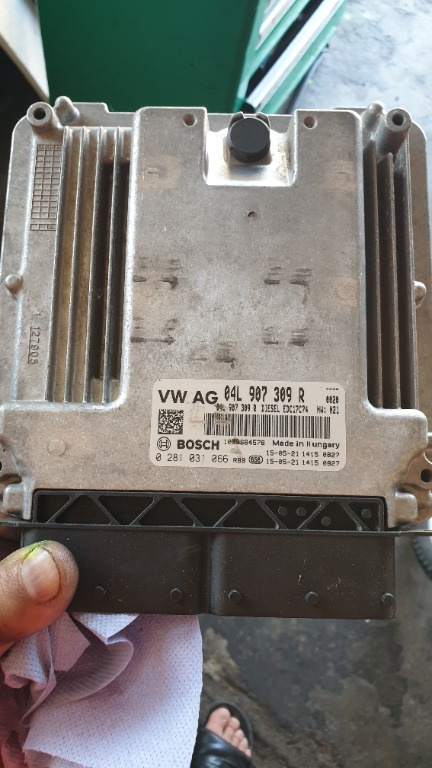Calculator Motor ECU Skoda Octavia 3 2.0TDI CUNA 184CP 04L907309R