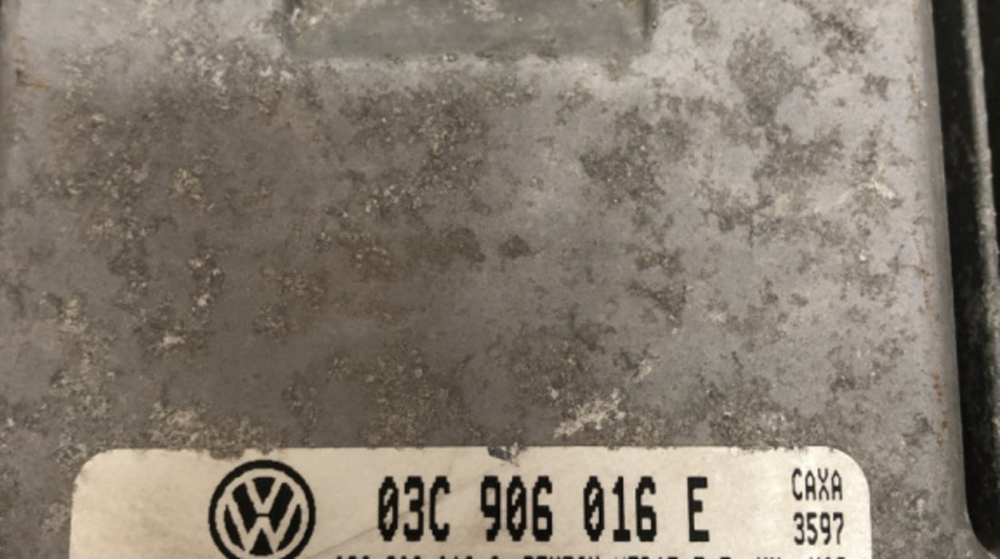 Calculator motor ecu Skoda Octavia Facelift 1.4 TSI sedan 2010 (03C906016E)