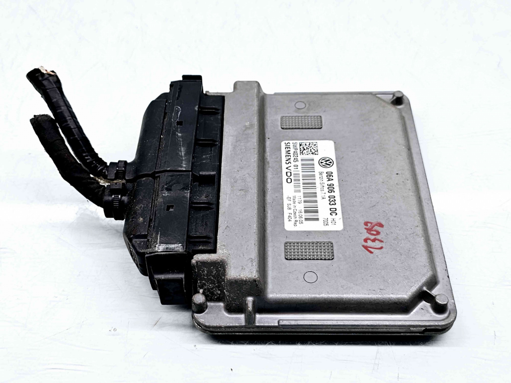 Calculator motor ECU Volkswagen Golf 5 Plus (5M1) [Fabr 2005-2008] 06A906033DC 1.6 Benz BSE 75KW / 102CP 1.6 Benz BSE 75KW / 102CP