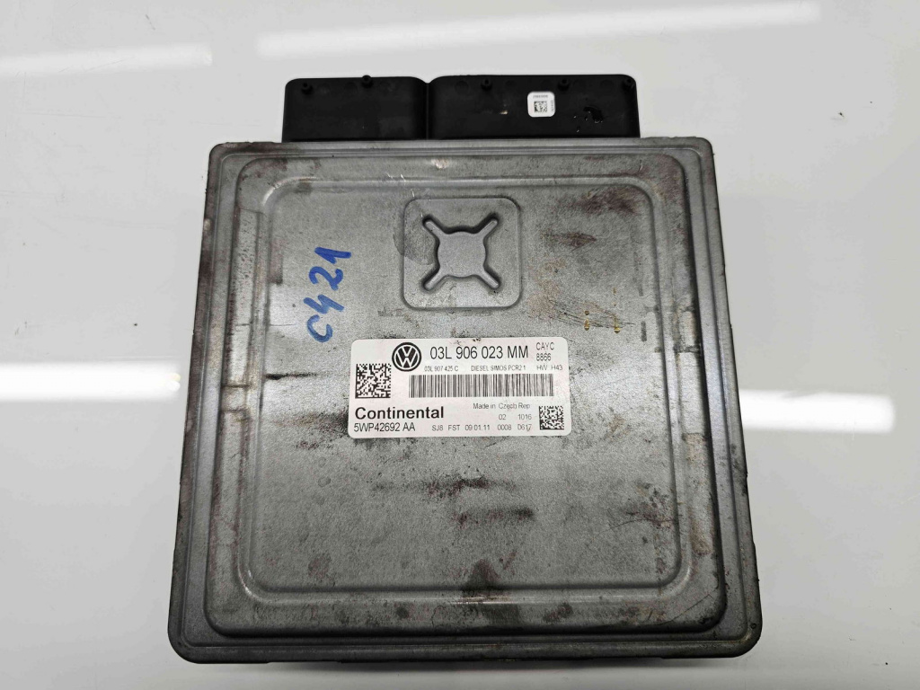 Calculator motor ECU Volkswagen Golf 6 (5K1) [Fabr 2009-2013] 03L906023MM 1.6 TDI CAYC 77KW / 105CP