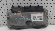 Calculator motor ECU Volkswagen Golf 6 (5K1) [Fabr...