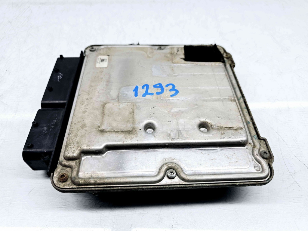 Calculator motor ECU Volkswagen Golf 6 (5K1) [Fabr 2009-2013] 03G906016DJ 1.9 TDI BJB 77KW / 105CP