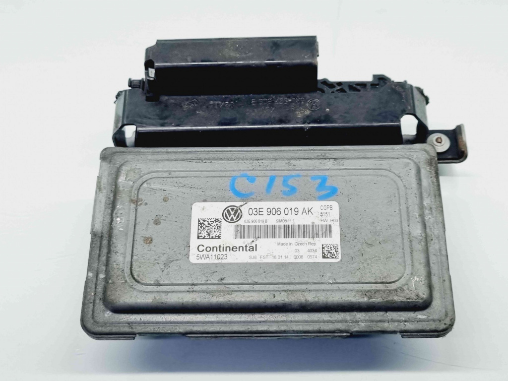 Calculator motor ECU Volkswagen Polo (6R) [Fabr 2009-2016] 03E906019AK 1.2 Benz CGPB 44KW / 60CP 1.2 Benz CGPB 44KW / 60CP