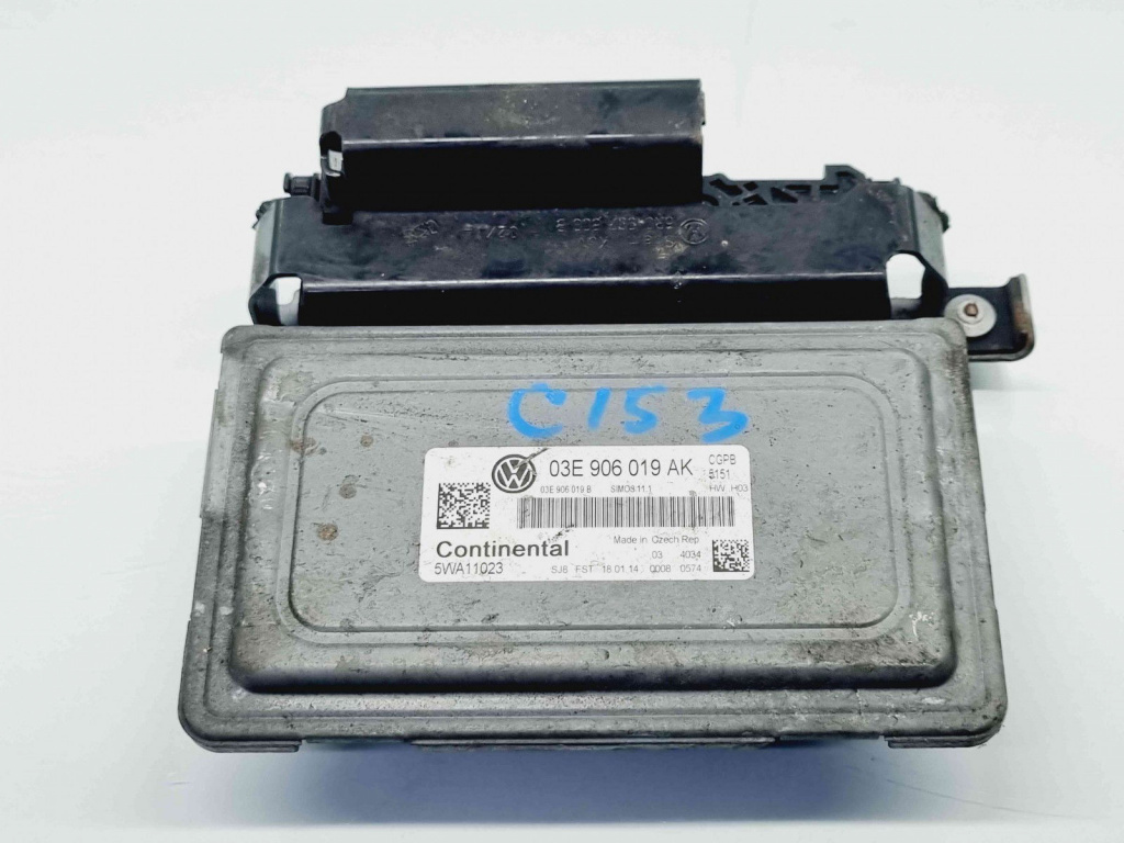 Calculator motor ECU Volkswagen Polo (6R) [Fabr 2009-2016] 03E906019AK 1.2 Benz CGPB 44KW / 60CP 1.2 Benz CGPB 44KW / 60CP