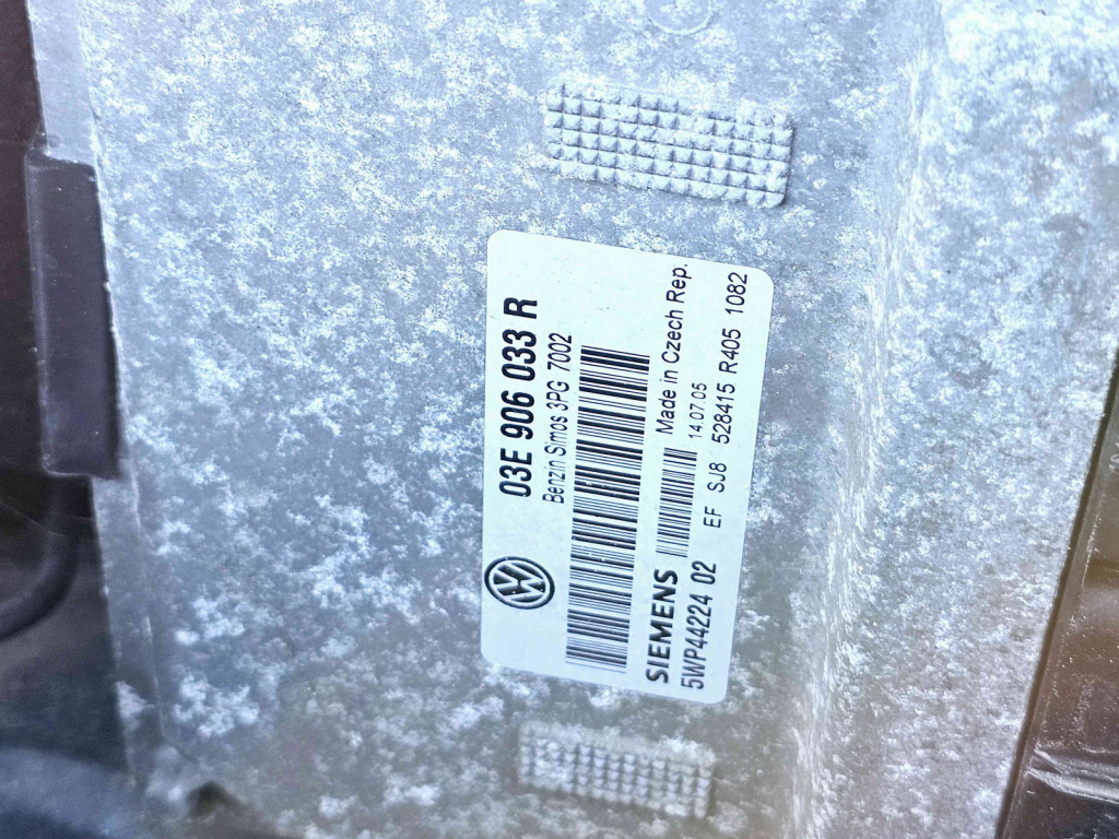 Calculator motor ECU Volkswagen Polo (9N) [Fabr 2001-2008] 03E906033R 1.2 Benz BME 47KW / 64CP 1.2 Benz BME 47KW / 64CP