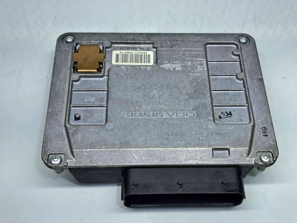 Calculator motor ECU Volkswagen Touareg (7LA, 7L6) [Fabr 2003-2010] 0AD927755AT 3.0 TDI BKS 165KW / 224CP