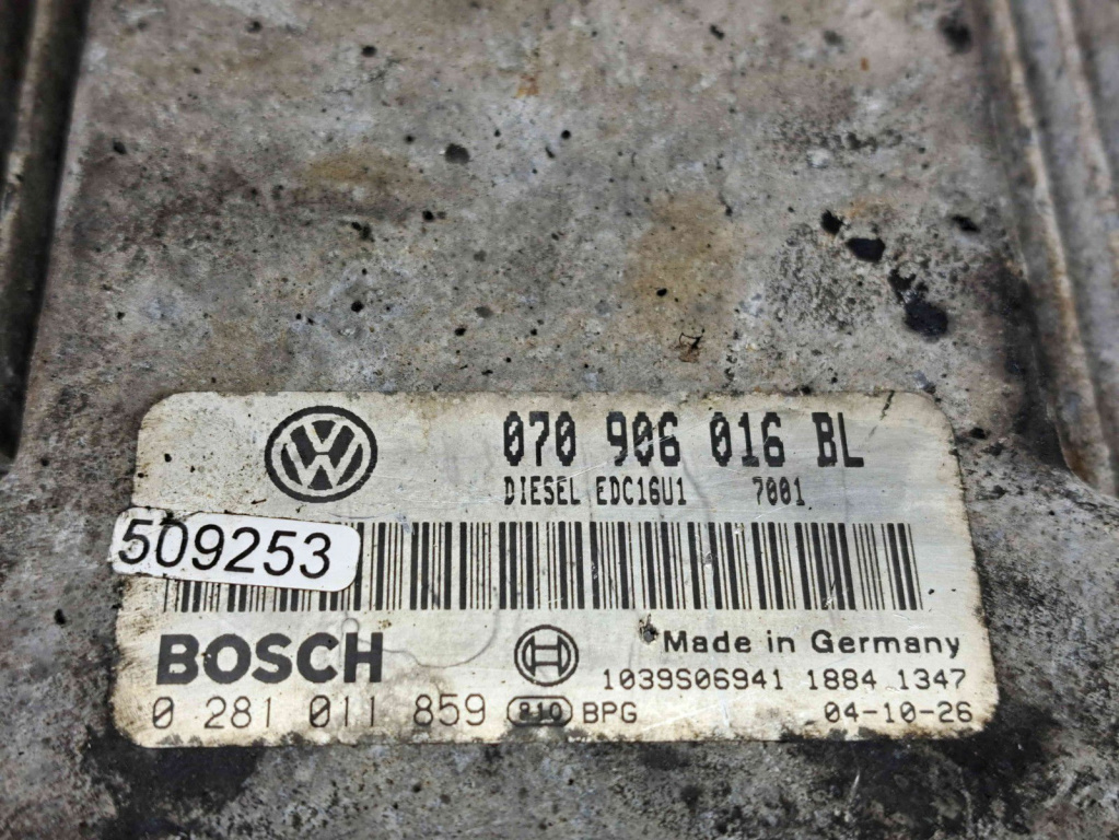 Calculator motor ECU Volkswagen Touareg (7LA, 7L6) [Fabr 2003-2010] 070906016BL 0281011859 2.5 TDI BAC 128KW / 174CP 2.5 TDI BAC 128KW / 174CP