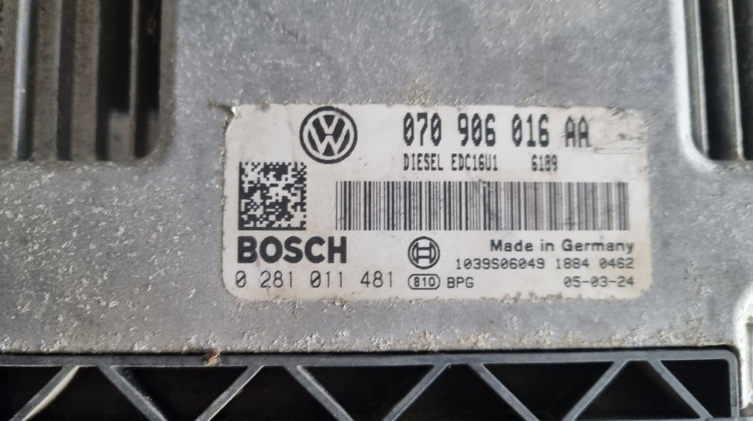 Calculator motor / ECU Volkswagen Touareg I (7L) 5.0 V10 TDI 313 cai motor AYH cod piesa : 070906016AA