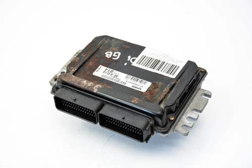 Calculator Motor / ECU Volvo V40 Combi 1995 - 2004 Benzina S110602007A, P30616814
