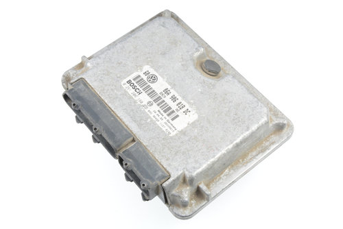 Calculator Motor / Ecu Vw Bora (1J) 1998-2005 2.0 Benzina 0261206180, 06A906018Dc Bosch