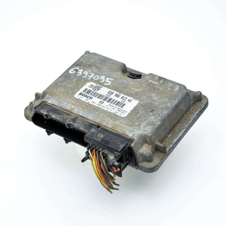 Calculator Motor / Ecu Vw Golf 4 1997-2004 1.9 Sdi Motorina 038906013Ag, 0281001902, 038 906 013 Ag, 0 281 001 902