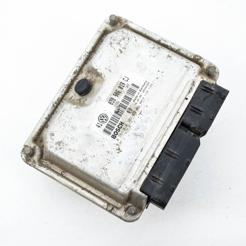 Calculator Motor / ECU VW GOLF 4 1997 - 2004 Motorina 038906019CJ, 0281010302