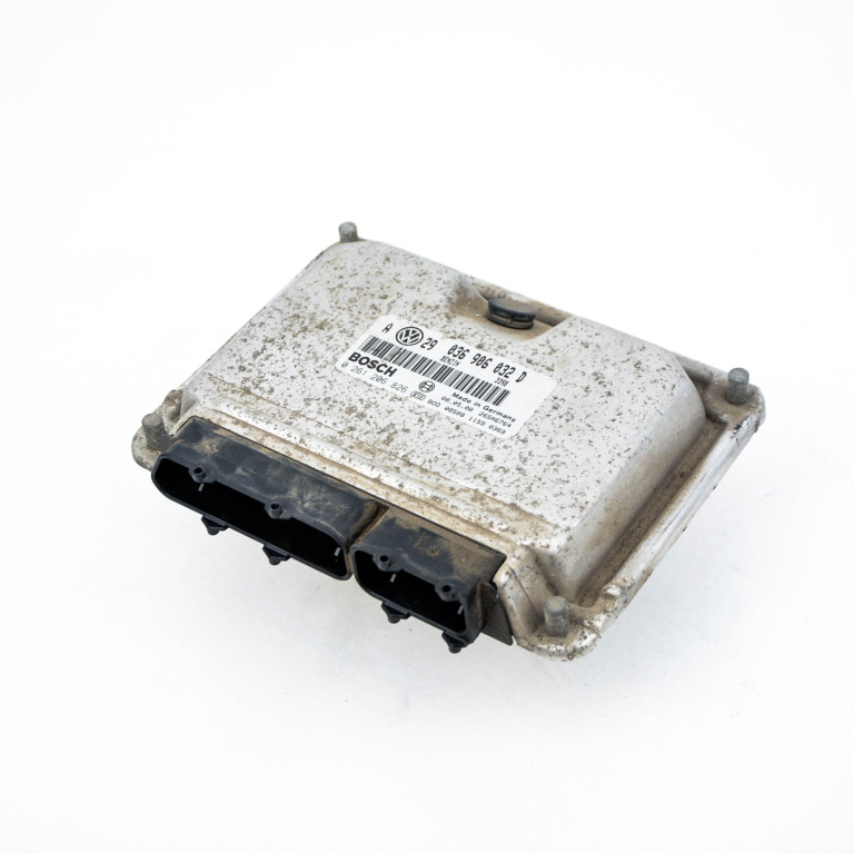 Calculator Motor / ECU VW GOLF 4 1997 - 2004 0261206826, 036906032D