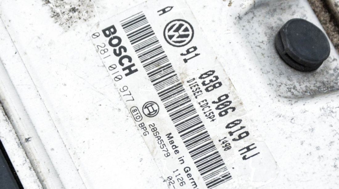Calculator Motor / ECU VW GOLF 4 1997 - 2006 038906019HJ, 0281010977