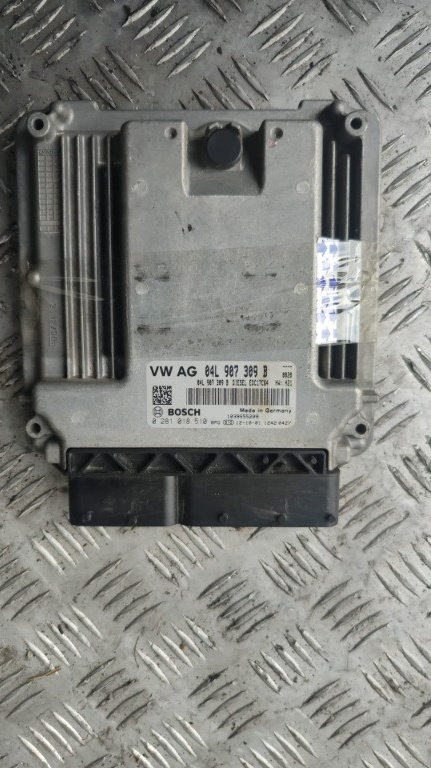 Calculator motor ECU Vw Golf 7 1.6 TDI cod motor CLH ,transmisie automata, an 2013 cod 04L907309B