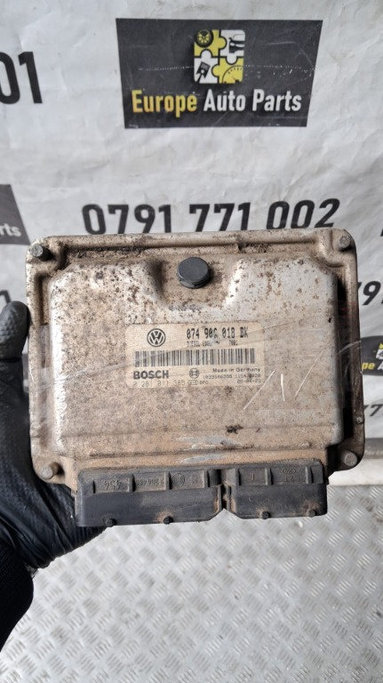Calculator motor ECU Vw LT 35 2.5 TDI cod motor AVR / ANJ an 2005 cod 074906018BK / 0281011385