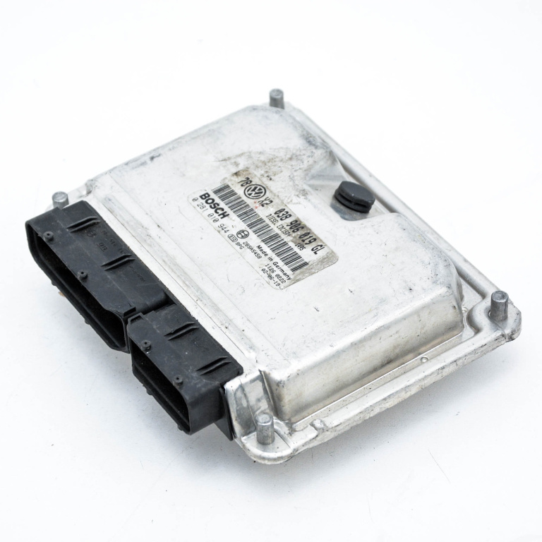 Calculator Motor / ECU VW PASSAT B5, B5.5 1996 - 2005 038906019GL, 0281010944