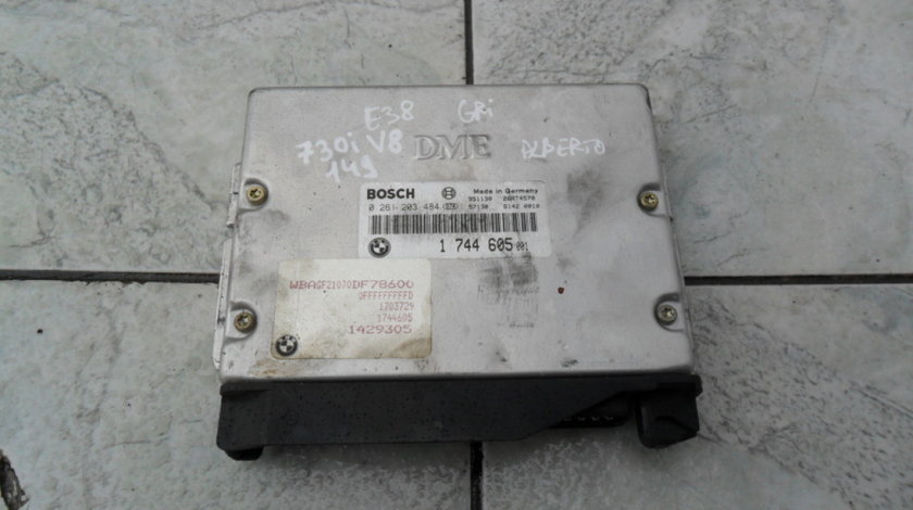 Calculator motor fara cip BMW E38 730i; 0 261 203 484 // 1 744 605