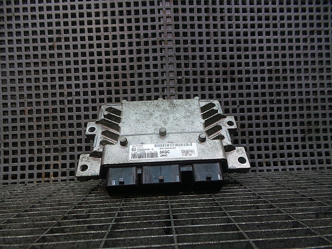 CALCULATOR MOTOR FORD FIESTA 1.4 INJ - (2008 2012)