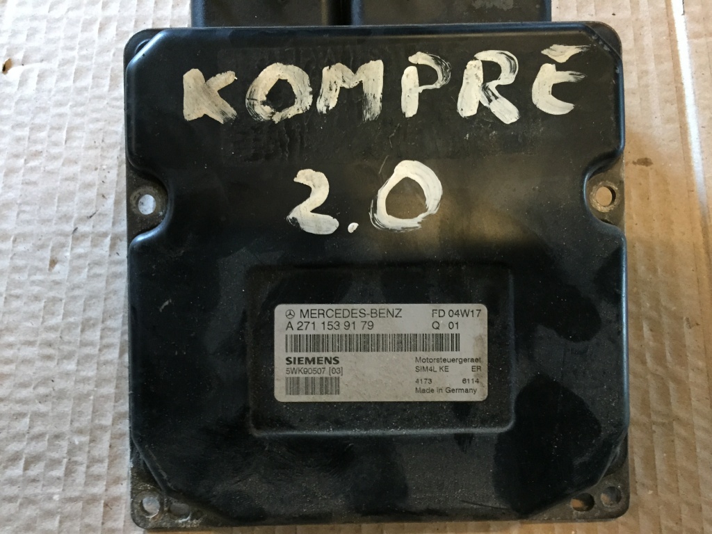 Calculator motor injectie mercedes w203 cod a 2711539179